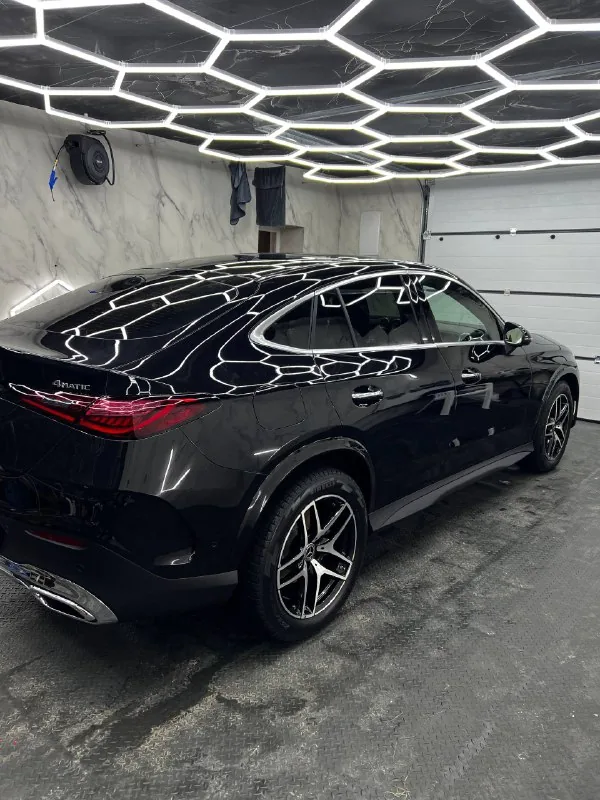Mercedes-Benz GLC 300 после полной оклейки кузова бронеплёнкой